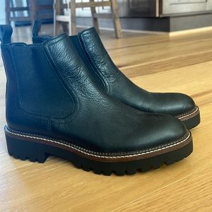 Brand new Caslon black Chelsea boots